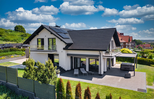 swisspor Polska po fuzji z CREATON: nowy gigant materiał&oacute;w budowlanych rusza z Olkusza